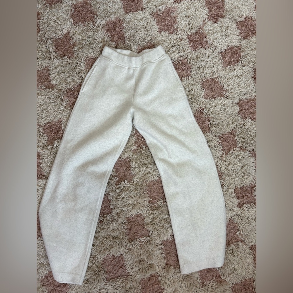 Vince Grey Fleece SweatPants 🐰